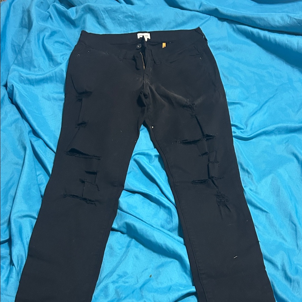 Black Distressed Jeans